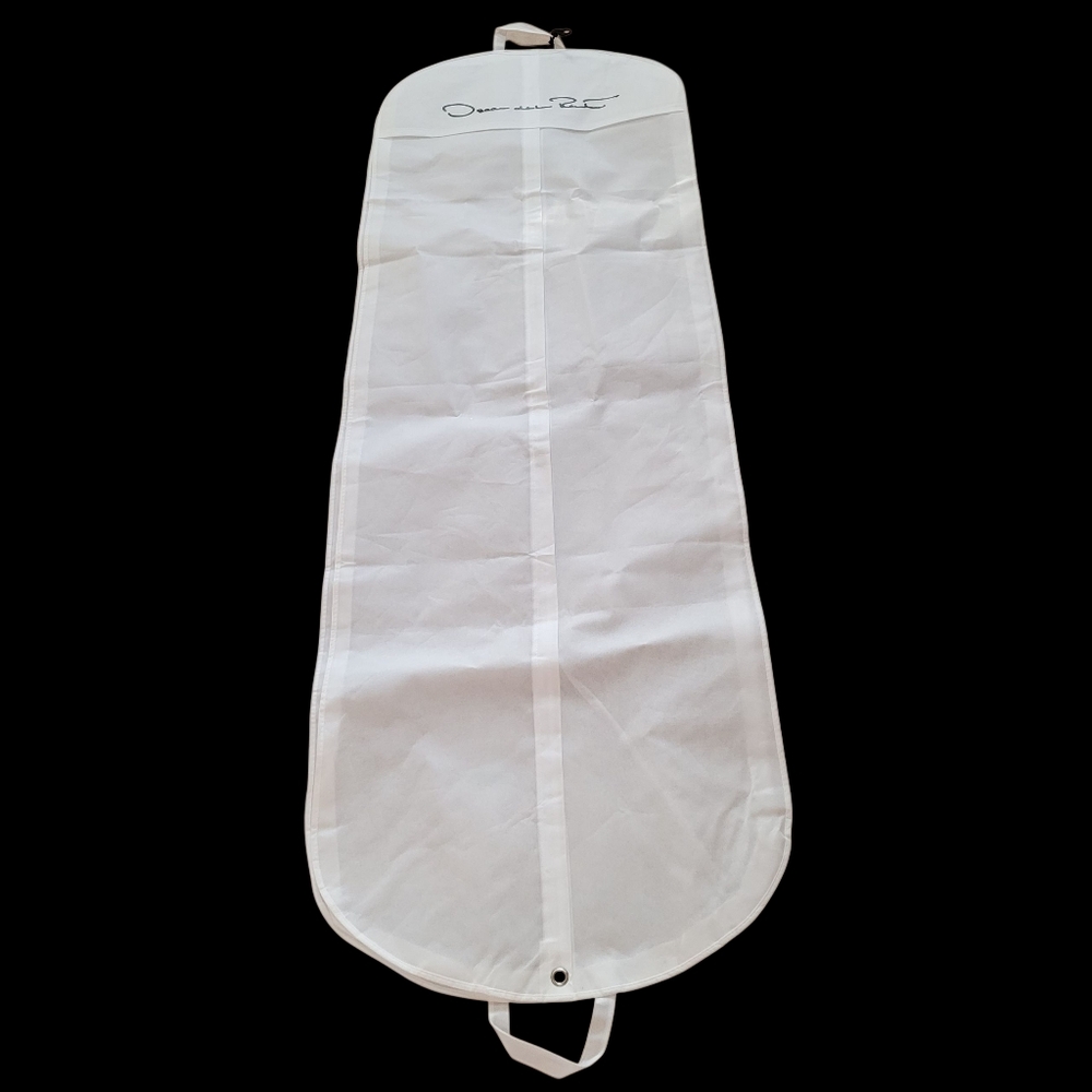 Oscar De La Renta Gown Garment Bag White Empty Logo Fabric Full Zip 71 X 24 In